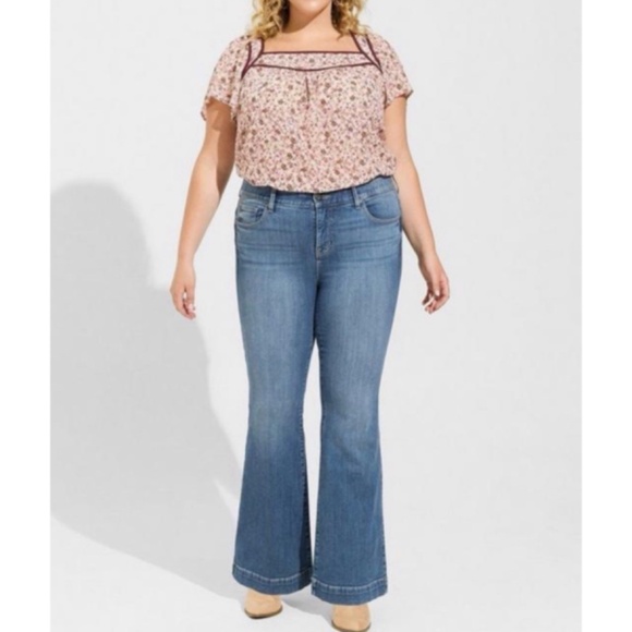 🆕 Crinkle Chiffon Flutter Sleeve Top Blouse 3 3X 22 24 NWT Torrid New! Floral - Picture 2 of 6